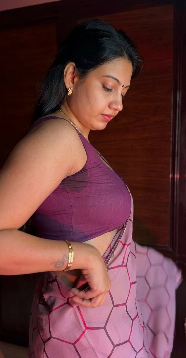 Mallu153022's tweet image. Mallu insta sensation purple 🥵🥵

Any fans for #purple ??

#purplehalcyon 🥵💦

#purplehalcyonhot