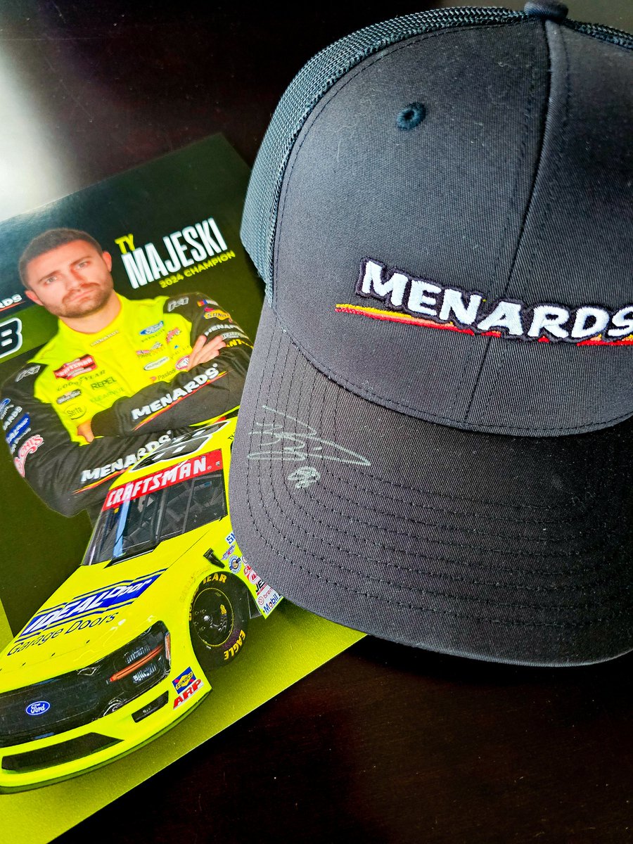 🚨 GIVEAWAY ALERT 🚨

We have a signed Ty Majeski hat ready to go out to one lucky winner!

HOW TO ENTER:
➡️ Follow our page.
➡️ Like this post.
➡️ Drop a comment answering the question below. 👇

You get ONE lap to ride along with Ty. ANY track. Where are you going and why?

We