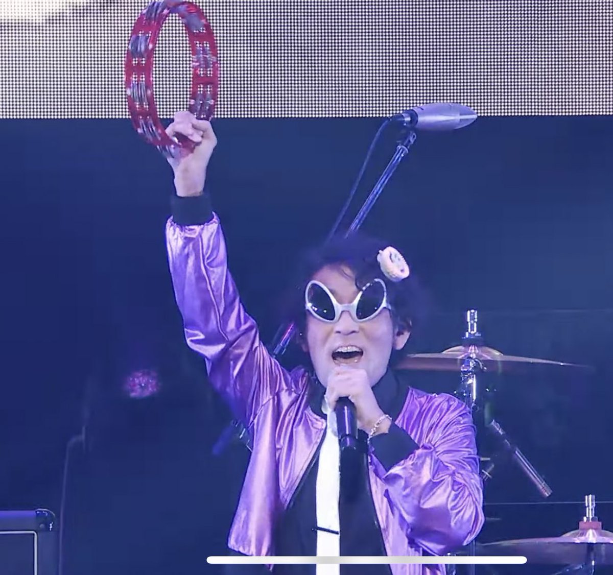 When we get someone into ffxiv we shouldn’t use the critically acclaimed mmorpg copy paste anymore, we should just show ooc pics of soken