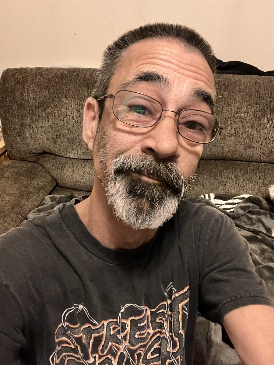 Ziggyfrost tweet media