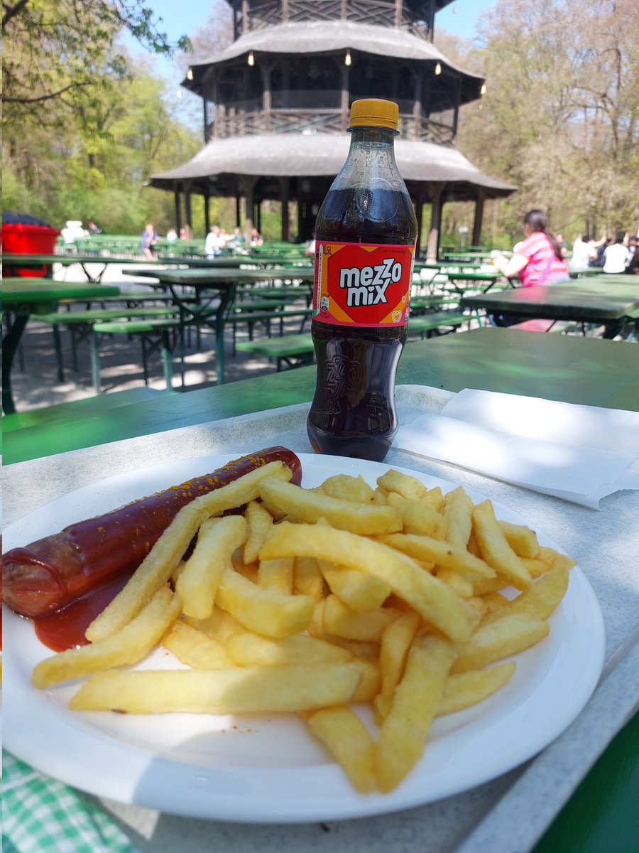 Rachel of the magical variety tweet media