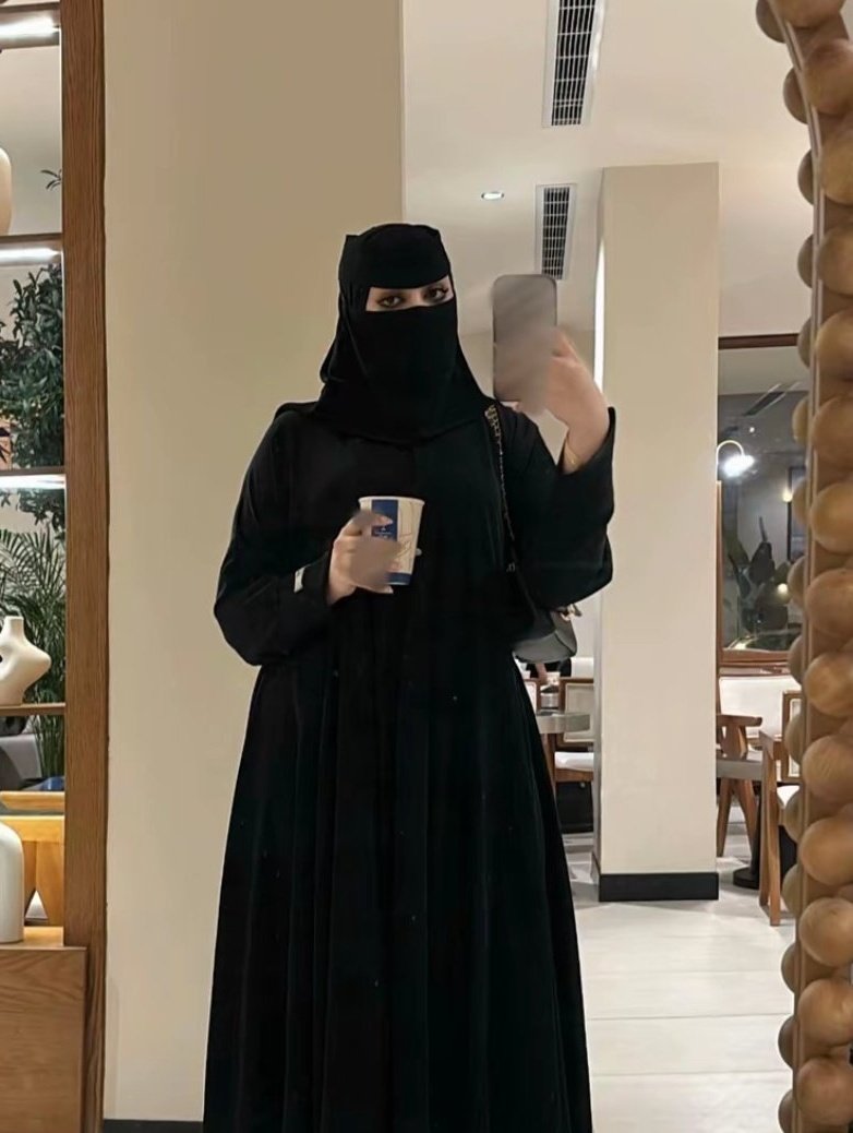 ugHKPWPz4YdAFwW's tweet photo. في جنوب #الرياض 
الجنسية : سعودية
الحالة الاجتماعية : ارمله
الاولاد:ولد
العمر : 34
الطول :164
الوزن : 66
لون البشرة : بيضاء
العرق : ابيض
الوظيفة : موظفة 
السكن بيت ملك
#جمعه_طيبه https://t.co/SuUUbjPELe