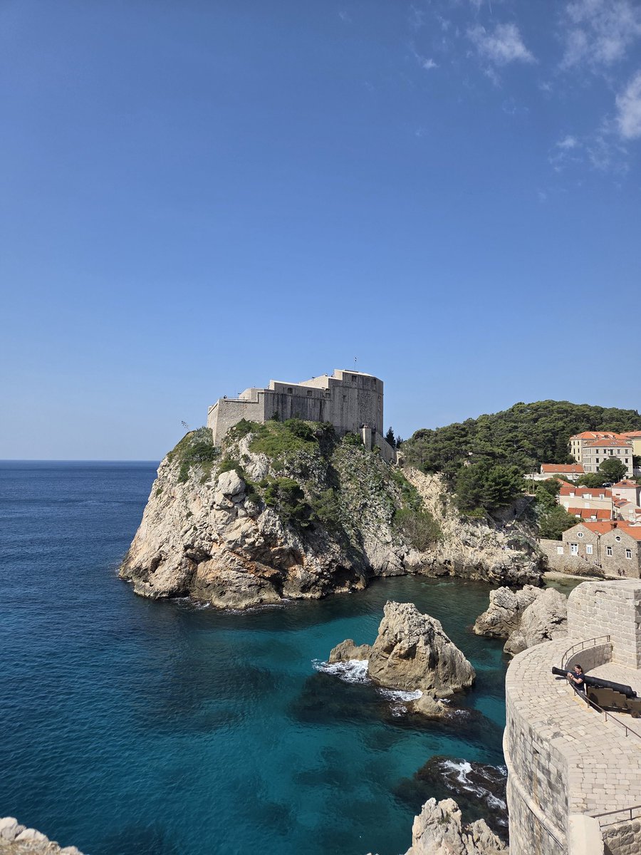 Bartosz Burzyński tweet media