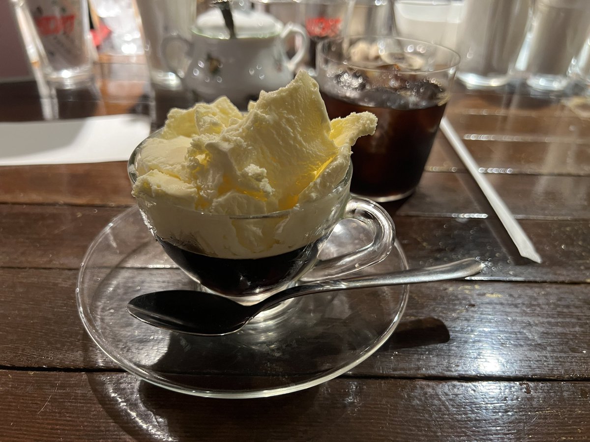 ぎつね tweet media