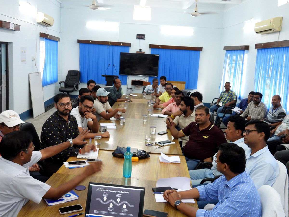 FBPOfficial_GoI's tweet photo. A training-cum-discussion session on e-file movement for work and bill-related files was successfully conducted at FBP on 17.04.2026 during the first shift (10:30 AM – 12:30 PM).
#MinistryOfJalshakti #fbpofficial #farakkabarrage #fbp #JalShakti #training https://t.co/G9HVBK59d6