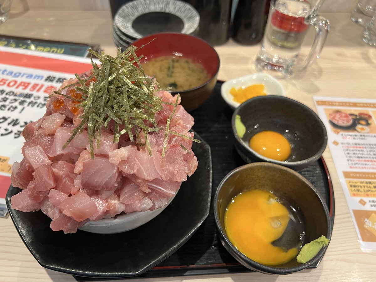 ぎつね tweet media