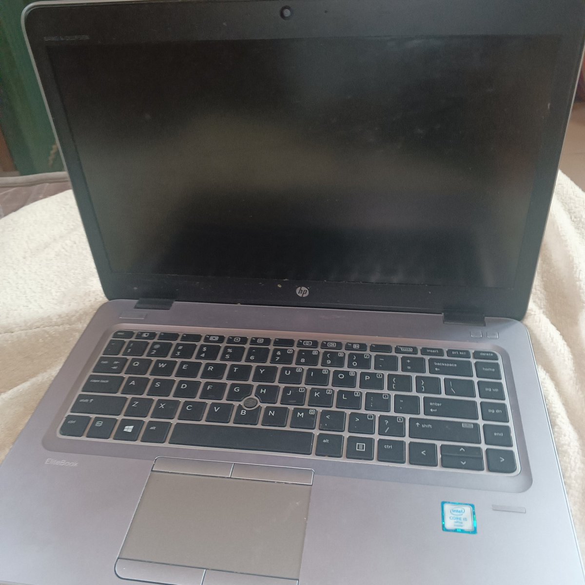 3YESHART tweet media