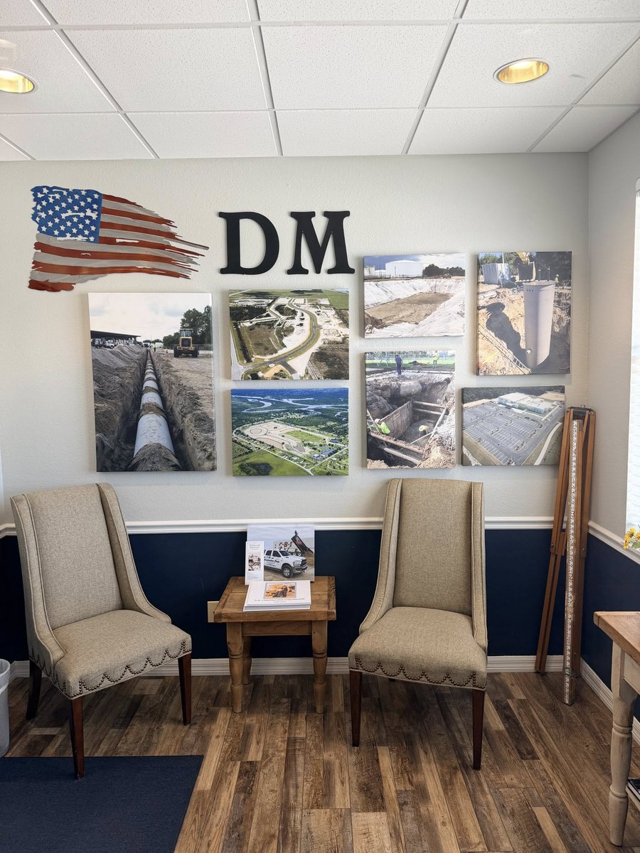 CCChamber_FL's tweet image. Celebrating an incredible milestone with D.M. Construction Corporation
For 78 years, this family owned company has been building and strengthening our community across Charlotte County and surrounding areas. 
 #act #membershipaddsvalue #milestonemembers #onecommunity
