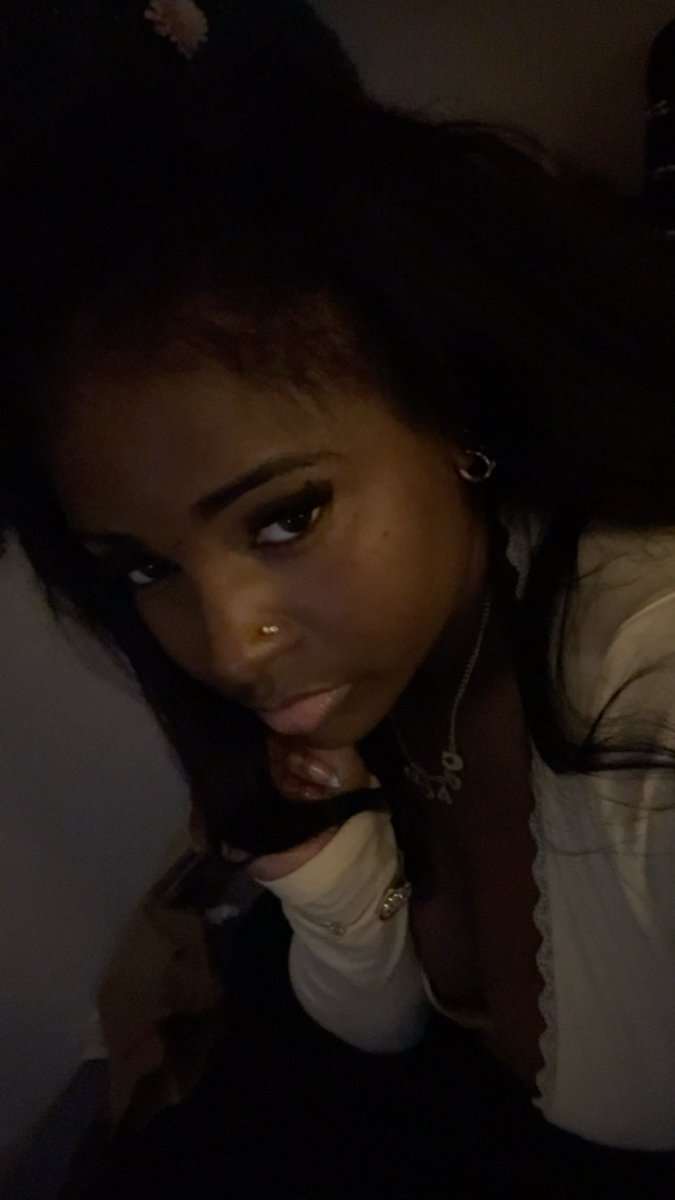 princessdoll tweet media