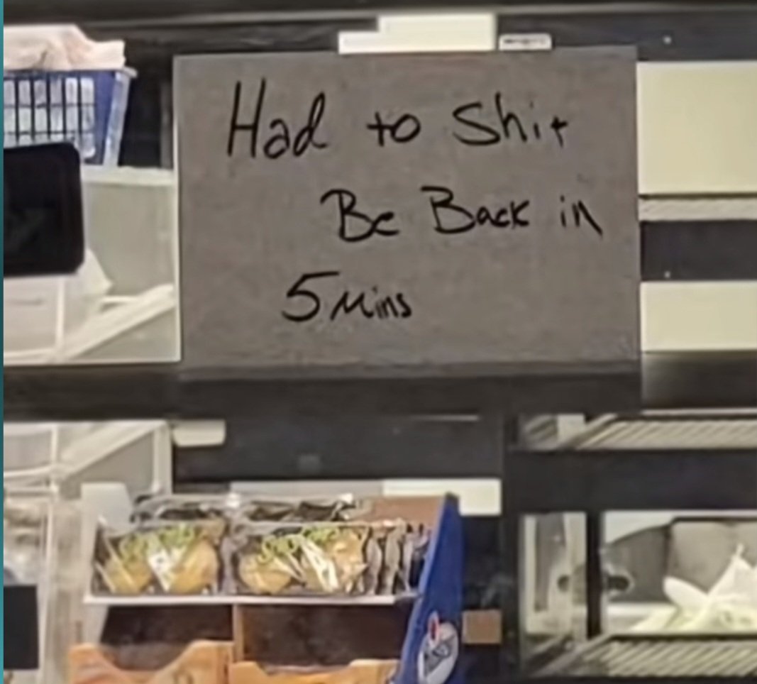 CrazyRalph1912's tweet image. That day I had to man the deli, I shit and made the sale at the same time!!!! God damn amateur!!!!

#Walmart