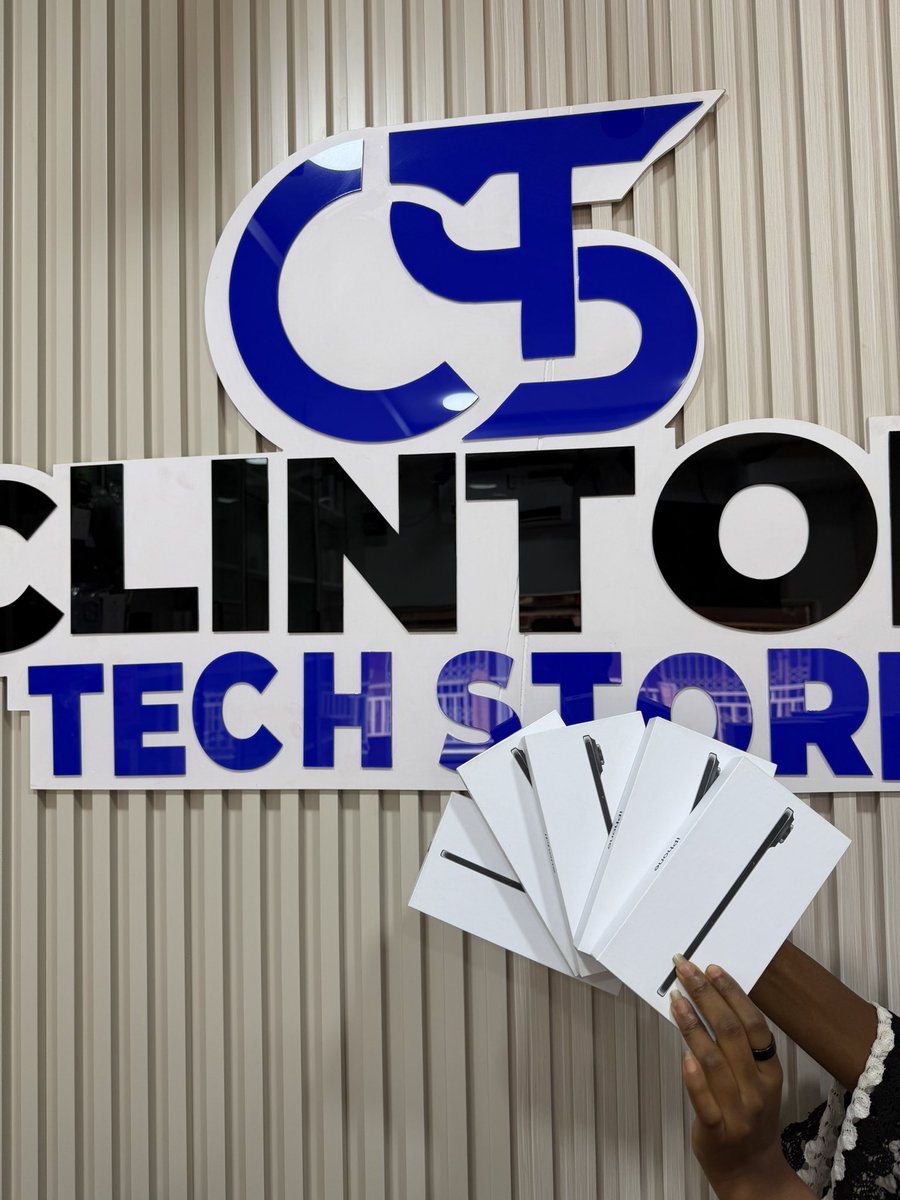 CLINTON TECH STORE tweet media