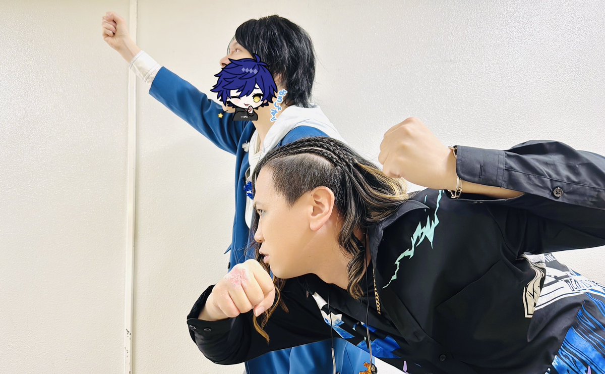 自分のデッキからレベル4以下の戦士族モンスター1体を手札に加える。