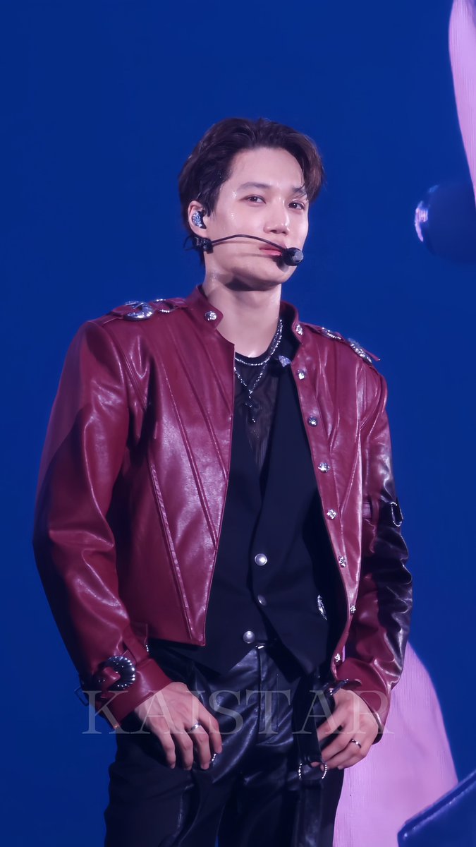 jonginni8823's tweet photo. 김종인 실물 대박😍
#KAI #김종인 #카이
#weareoneEXO https://t.co/vYI2Mq61Va