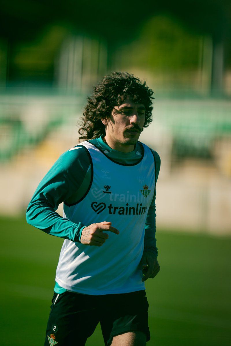 Real Betis Balompié 🌴💚 tweet media