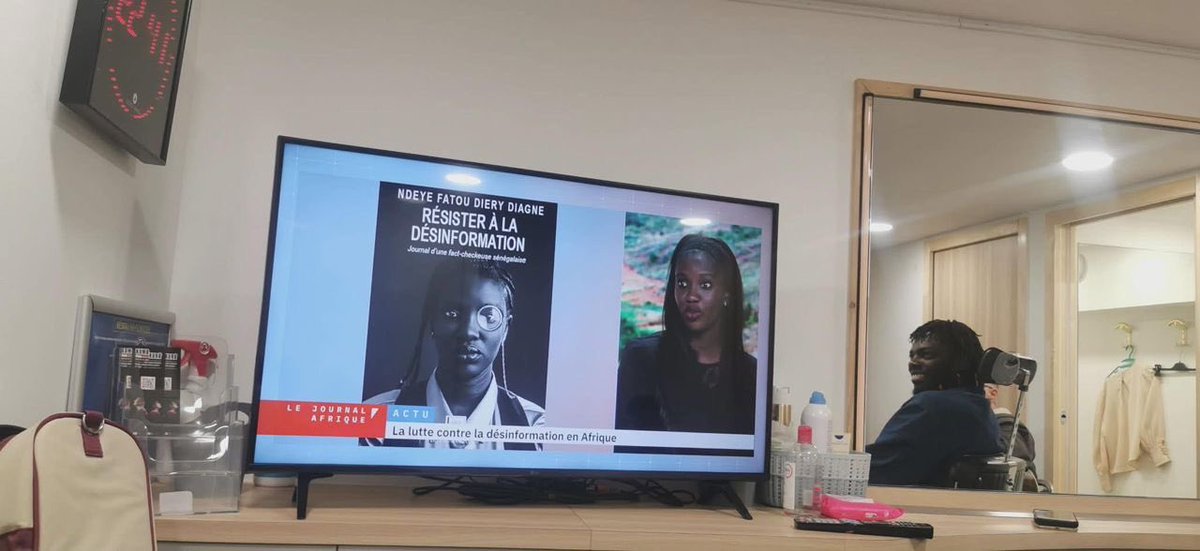 LE CARRE CULTUREL DAKAR tweet media
