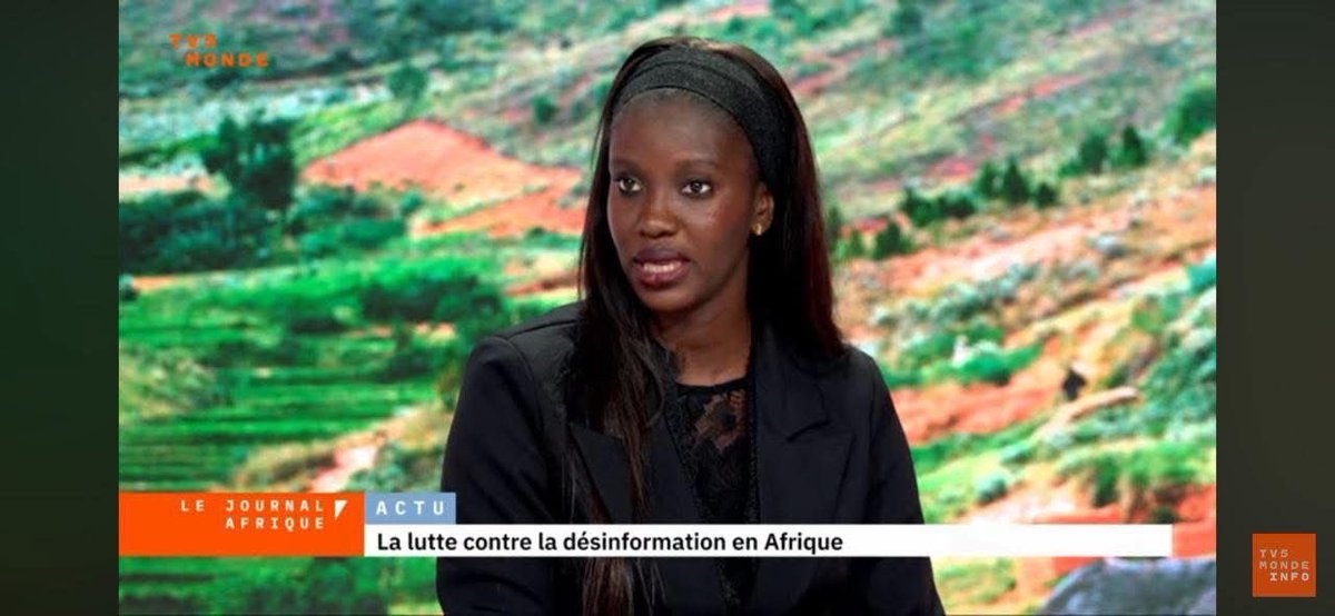 LE CARRE CULTUREL DAKAR tweet media