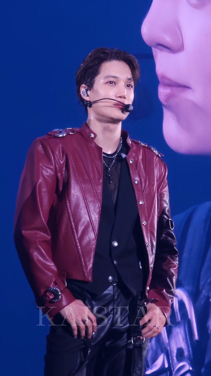 jonginni8823's tweet photo. 카（이）리스마😍😍😍
#KAI #김종인 #카이
#weareoneEXO https://t.co/AviJFuVisv