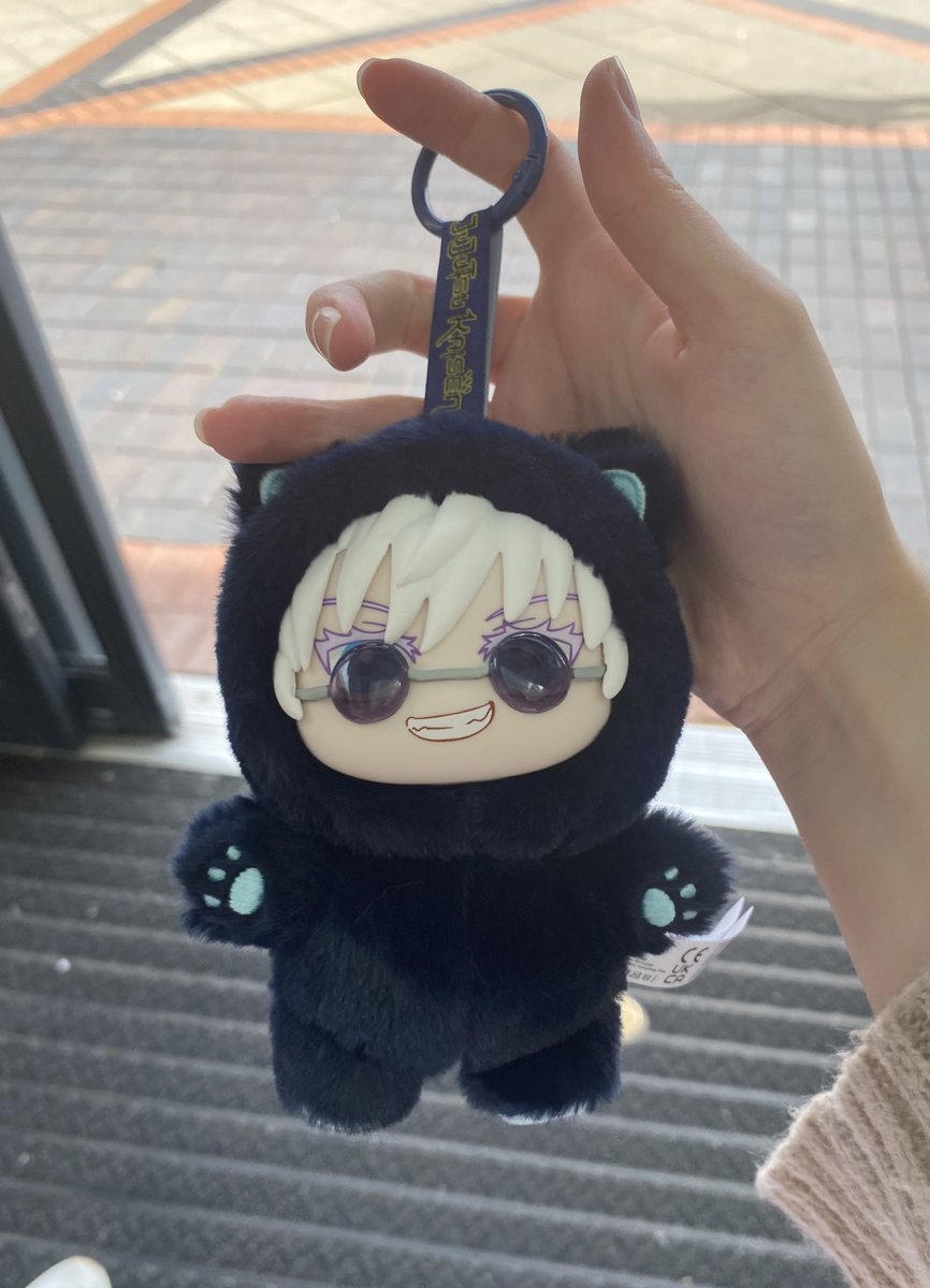 kuroe ♰ tweet media