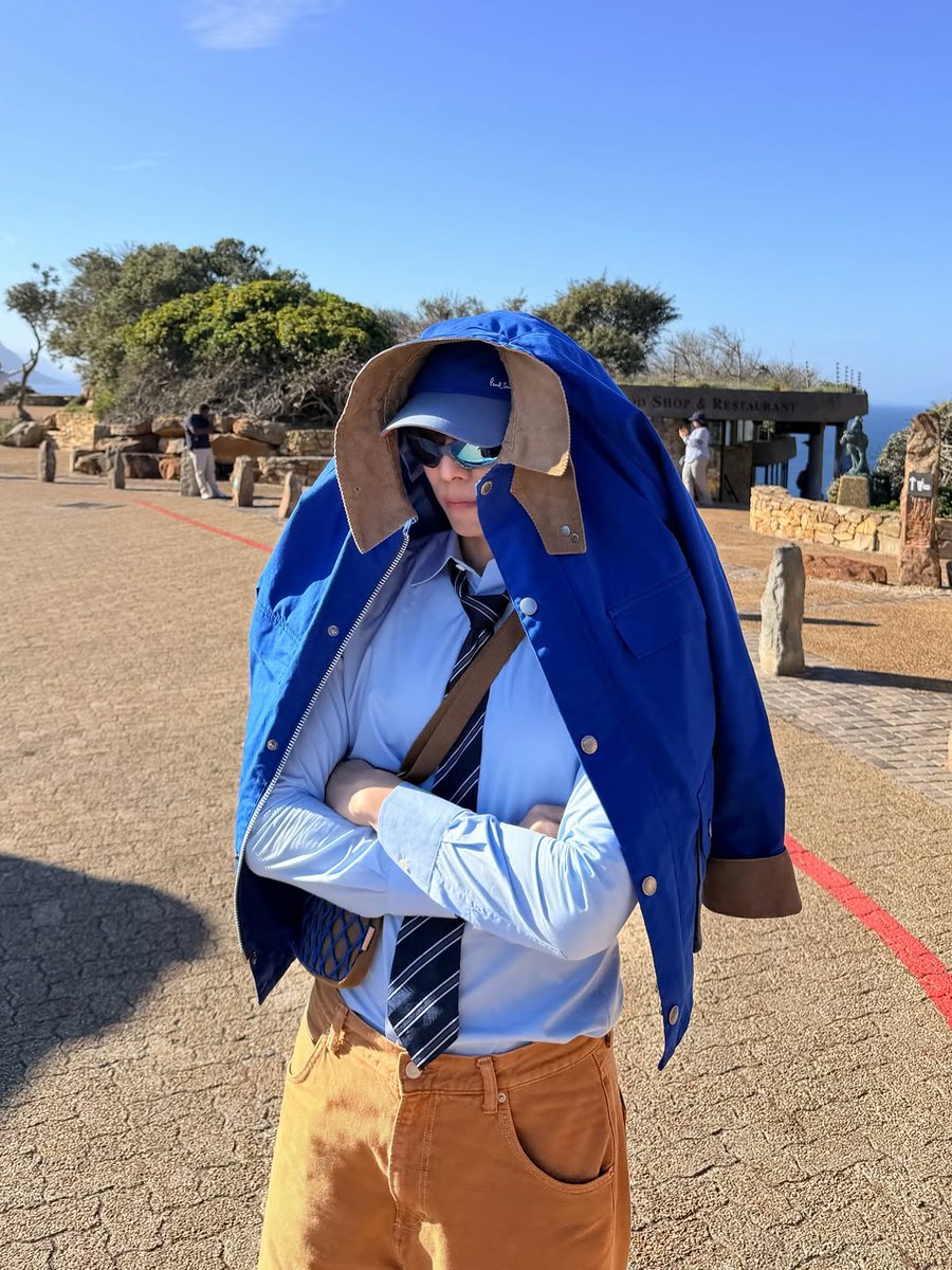 LuvMew💫 tweet media