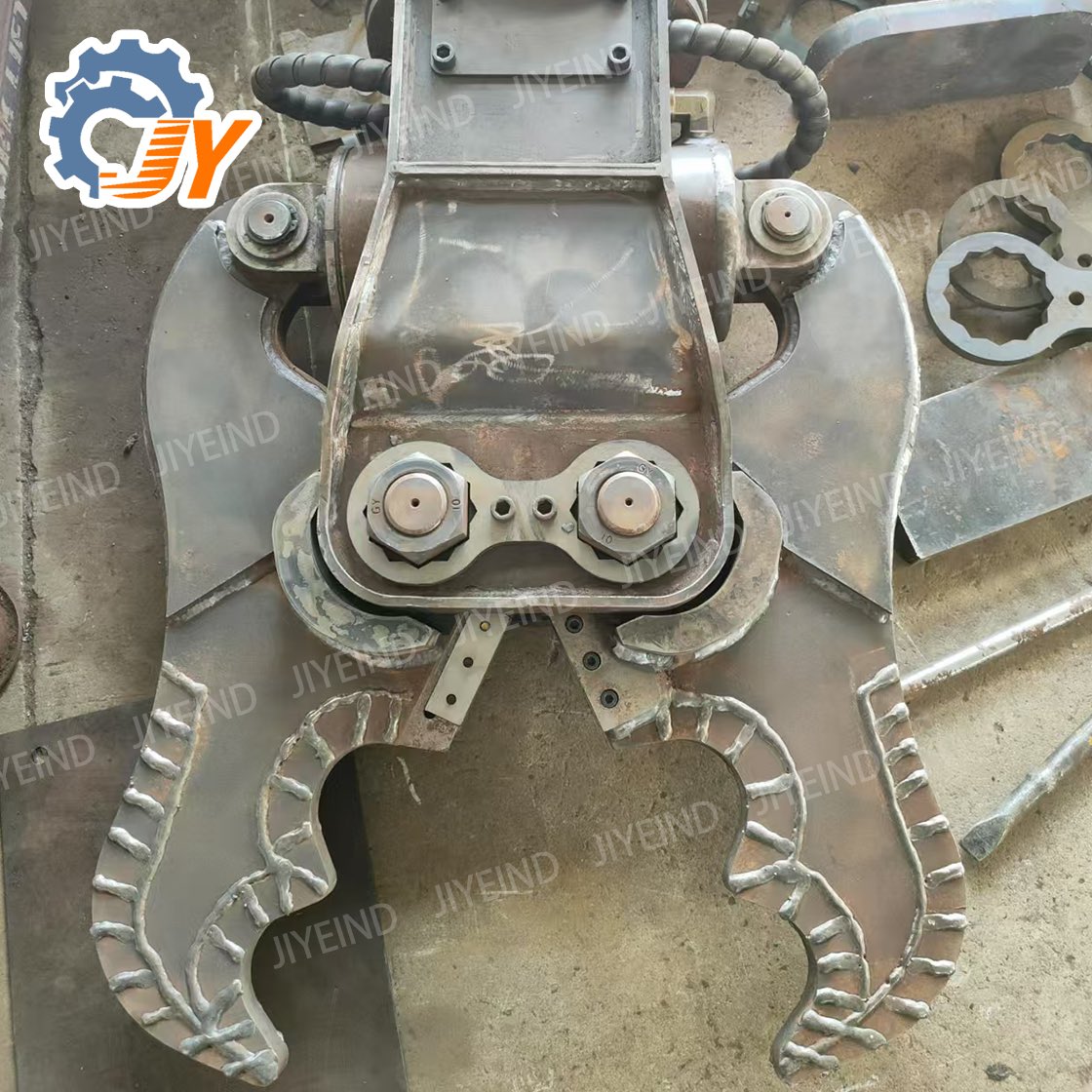 JiyeMachinery's tweet image. Compact yet powerful single-cylinder shear for your demolition jobs. Reinforced blades, fits most excavators.
WhatsApp: +8615953519875
#ExcavatorShear #FactoryDirect #JiyeMachinery #DemolitionTools