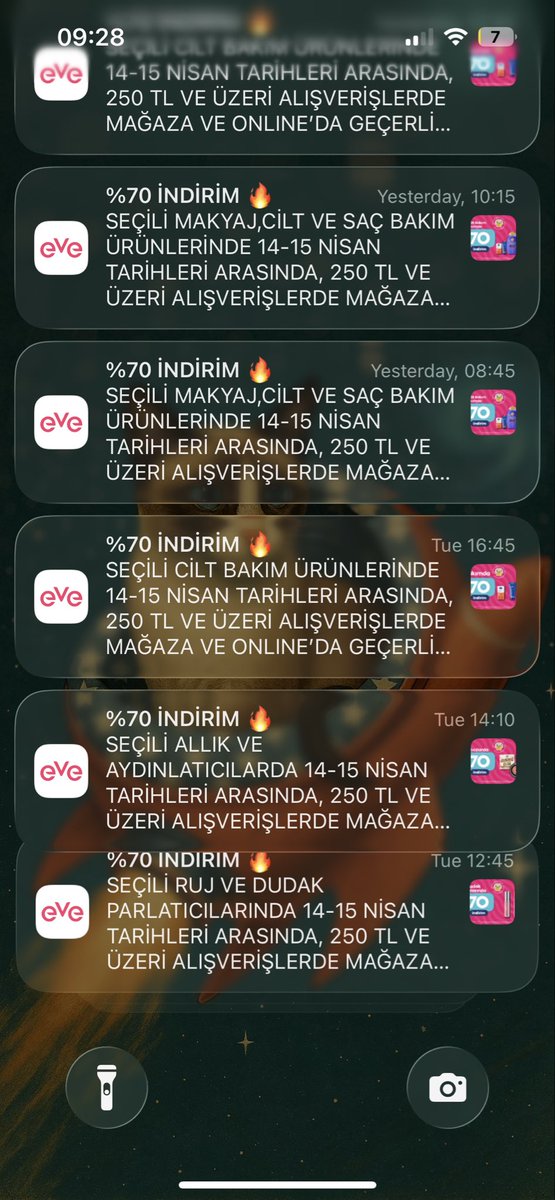 DigitalBusters's tweet photo. Ülkede ne olup bitmiş umursamadan günde 4 tane app push atmaya devam eden markalardan bugün: @eveshoptr https://t.co/v1FTwlXiwM