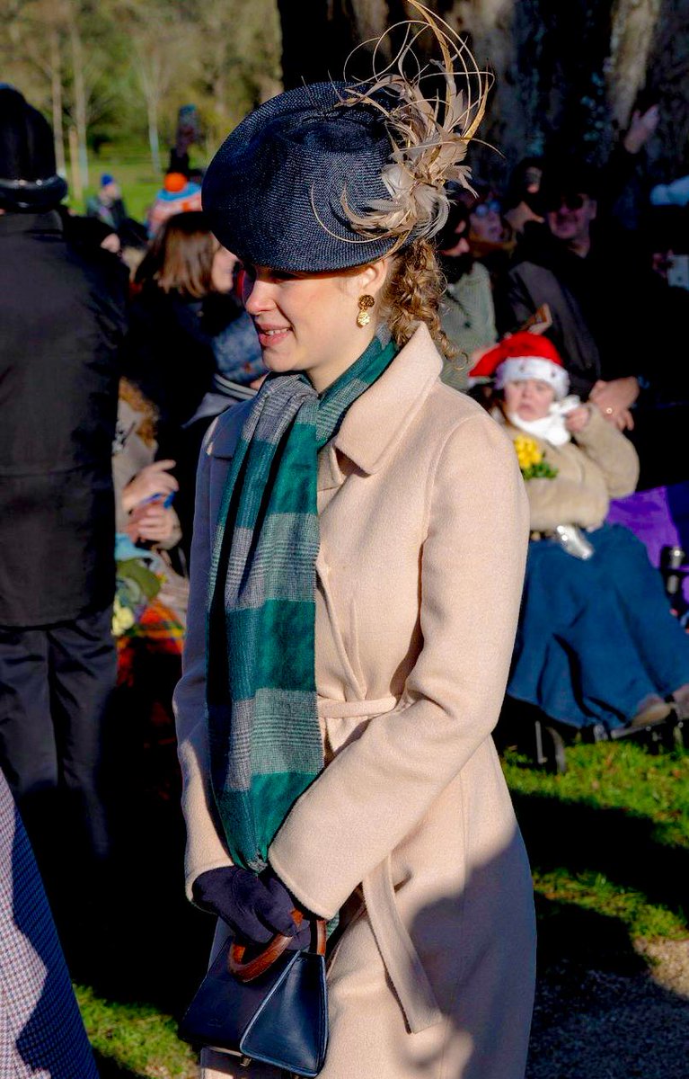 royalchildren_'s tweet image. Lady Louise Mountbatten-Windsor attends the Christmas Morning Service, at St Mary Magdalene's Church in King's Lynn, England 🎄-December 25th 2025.
.
📷 : Mark Cuthbert/@GettyImages 
.
#LadyLouise #LadyLouiseMountbattenWindsor #England