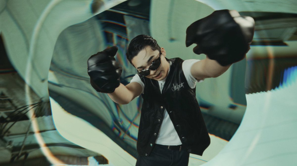 illbuddha/神崎峰人 tweet media