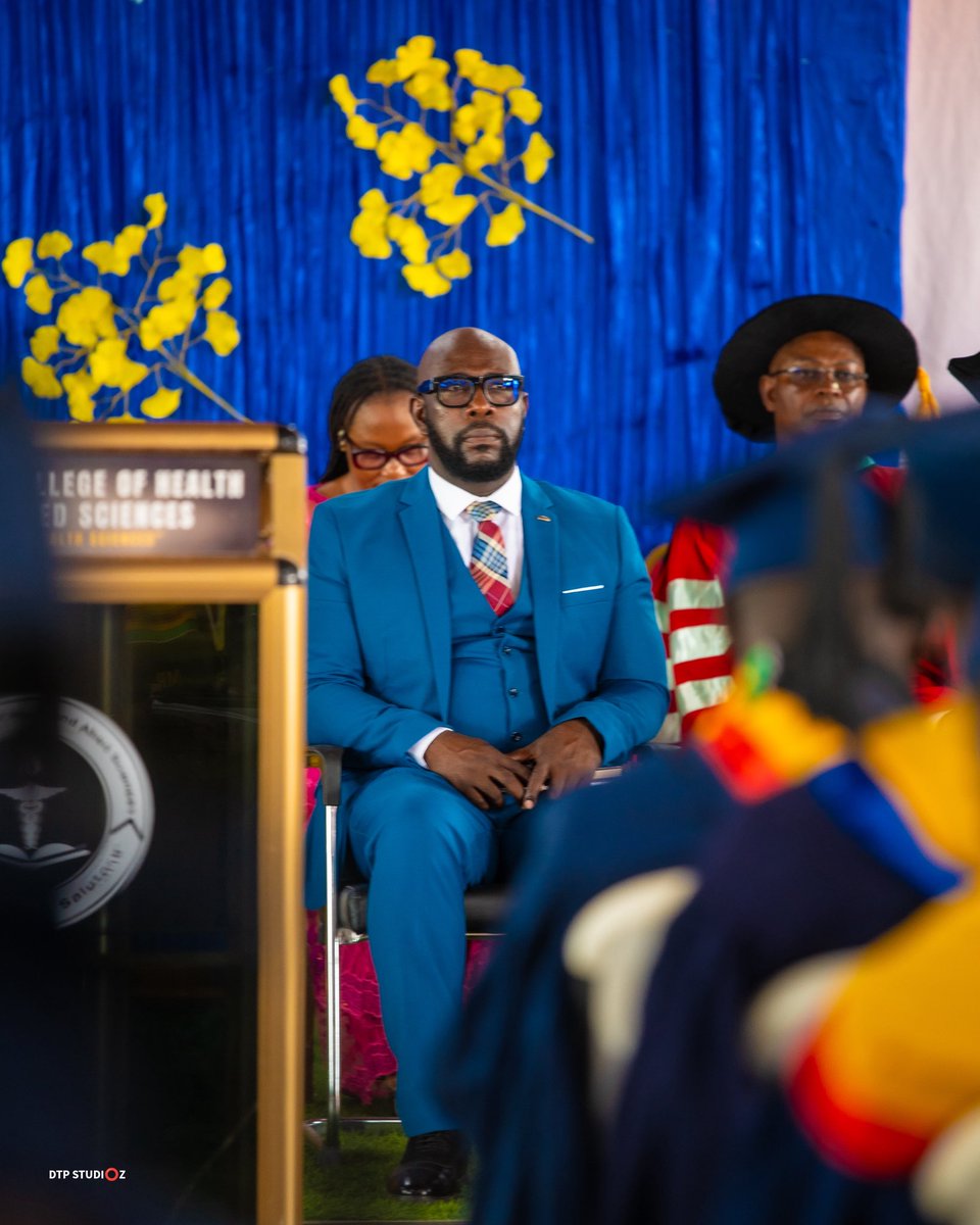 Sowah_Amasaman's tweet image. Moments from a memorable day at the 5th Congregation 🎉🎓
Celebrating future health professionals in style.
#GraduationDay #Congregation2026 #KlintapsUniversity #FutureHealthProfessionals