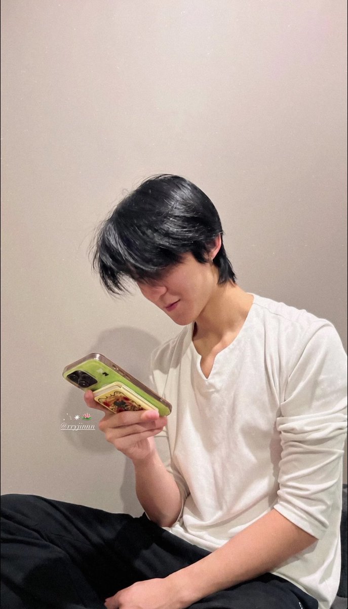 みるく🥛🍭𓂃⋆｡ tweet media