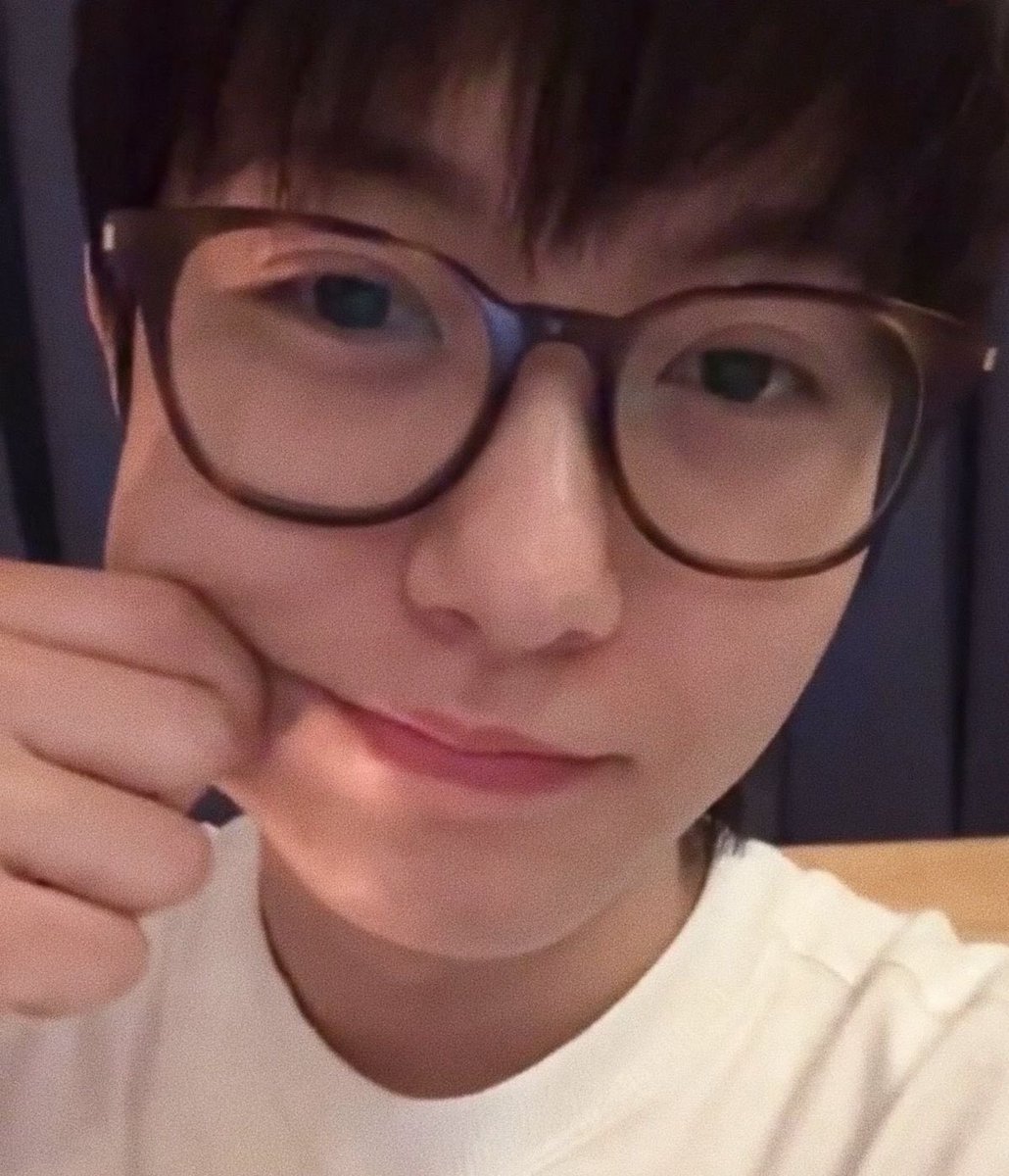 동베이따거(^_^) tweet media