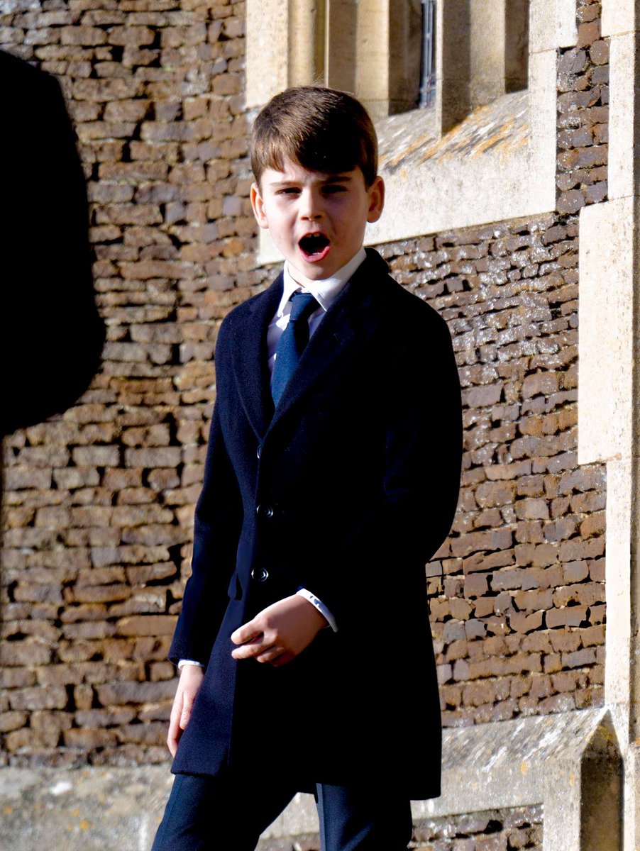 royalchildren_'s tweet image. Prince Louis of Wales attends the Christmas Morning Service, at St Mary Magdalene's Church in King's Lynn, England 🎄-December 25th 2025.
.
📷 : Samir Hussein/@GettyImages
.
#PrinceLouis #England