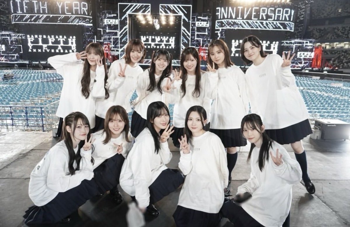 てれさ tweet media