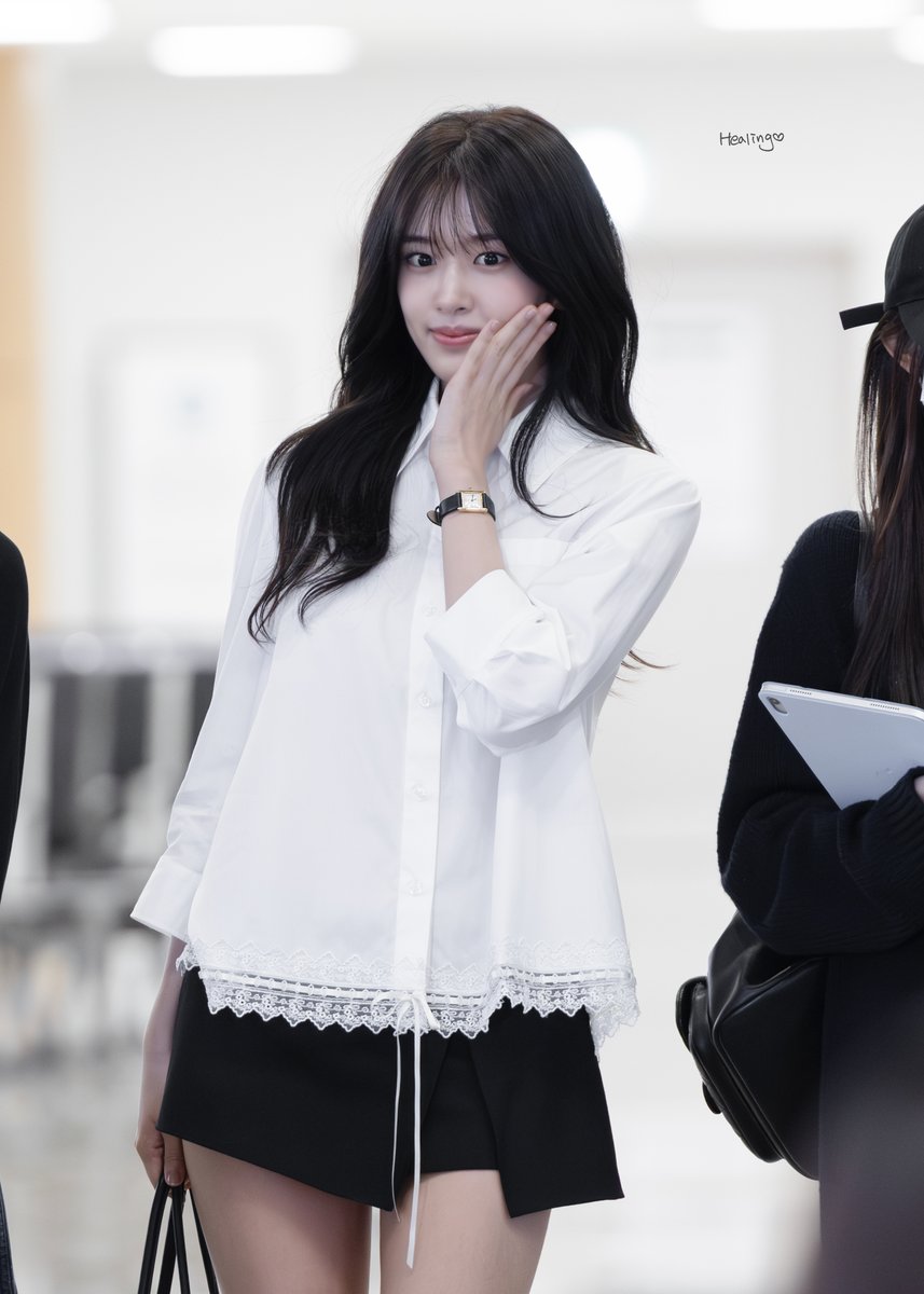 260417 GMP 출국

#안유진 #ANYUJIN #유진 #YUJIN 
#아이브 #IVE