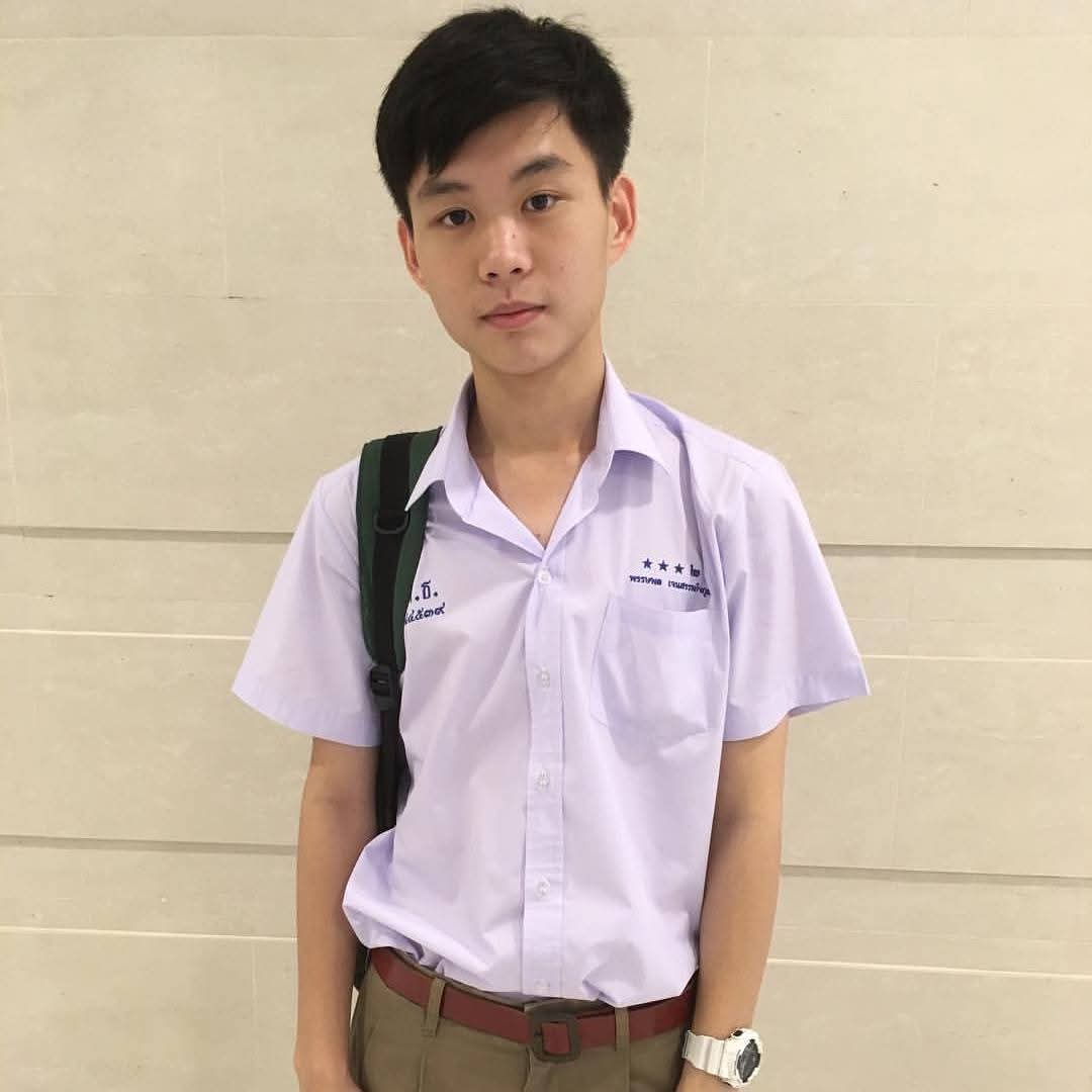 ซอมบี้ในเตาอบ tweet media