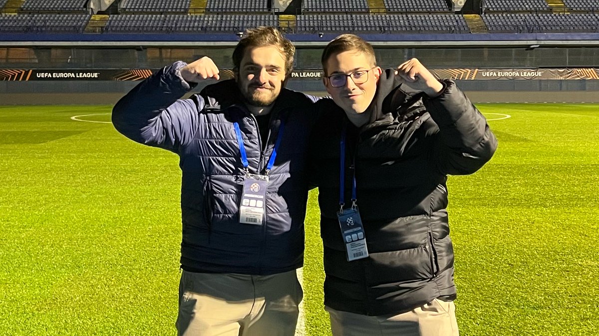 Tenías Que Haber Tirado tweet media