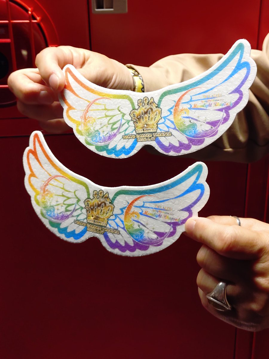 会場で歴代のポスターと3千回の記録と上から振ってきたもの？を、他のアル中さんから見せていただきました。
時間がなかったので急いで見たけど、見れて良かった！