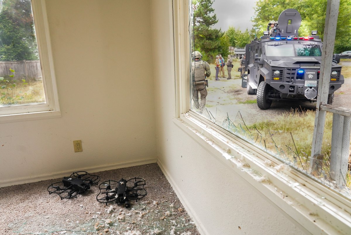 Unusual Machines tweet media