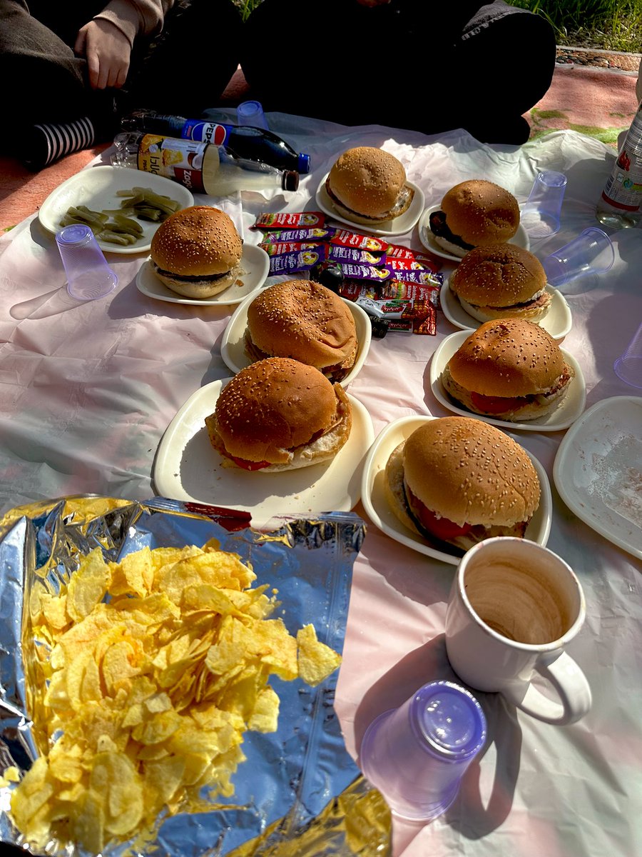 Hey You! tweet media