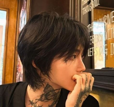 Mika a Cat tweet media