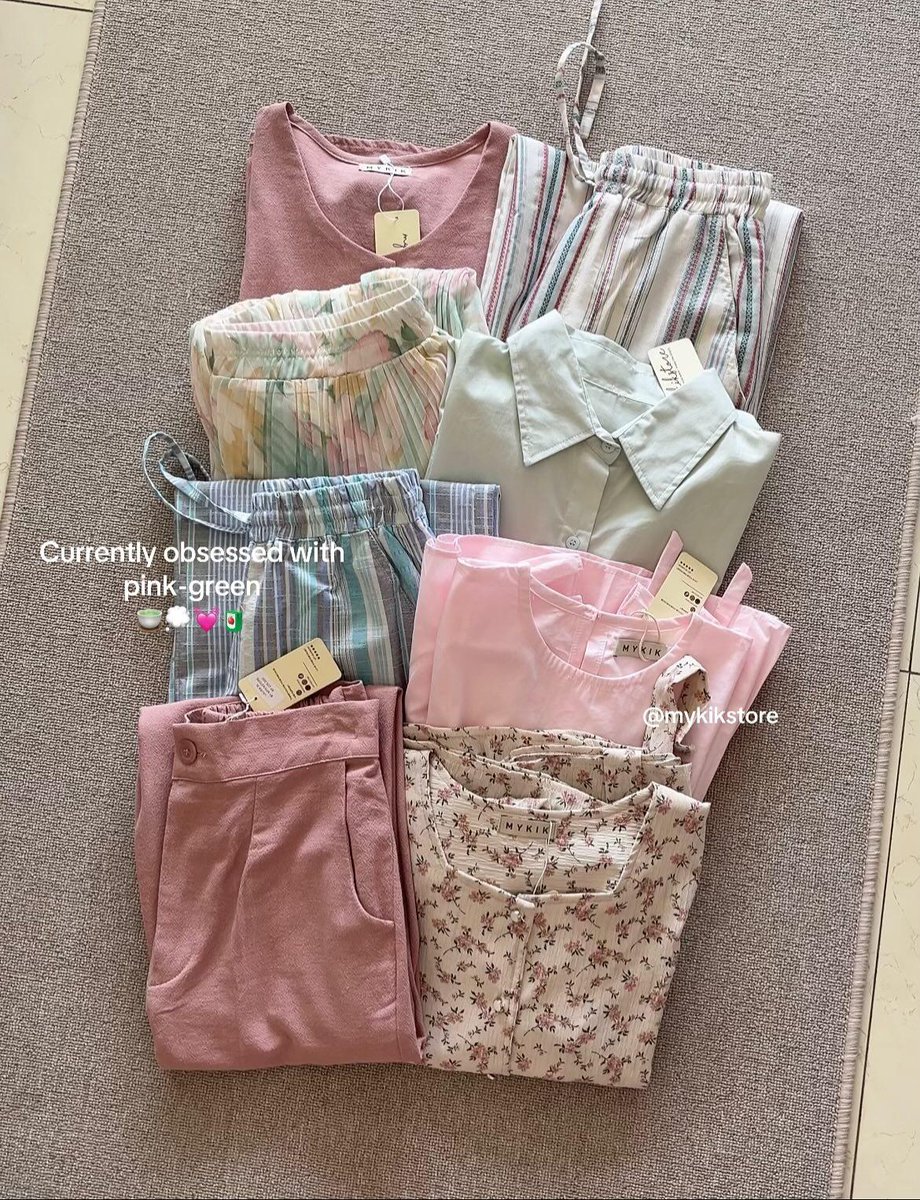 backtoduty's tweet photo. WARNING: MIX AND MATCH PINK ADDICT 💅🌸
athread— https://t.co/pkufJpploR