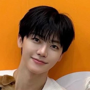 Katz Lee. ★★ tweet media