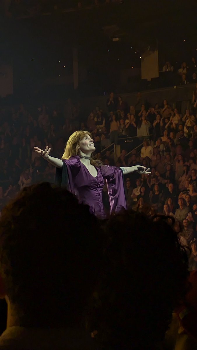 cassidy ✨ tweet media