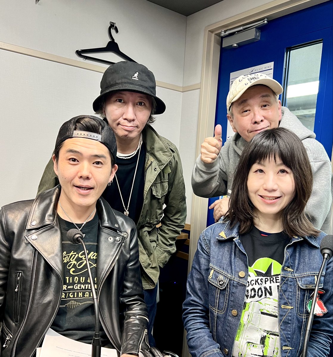 KENSHO_ONUKI's tweet image. インスタライブはお休みですがラジオはバッチリ！いつものように深夜12時スタート！ゲストは海外ツアーに精を出すジャパン代表R&amp;amp;Rバンド、The Stompin' RiffRaffsのナオ&amp;amp;リエの二人。日本でも海外でもフラットな感じでやってるのがイイんだなぁ！ご期待ください！#kenrocksnitever2 #interfm897 #rock