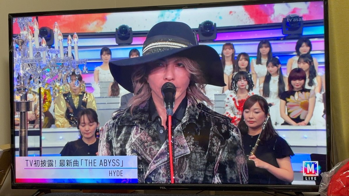 える tweet media