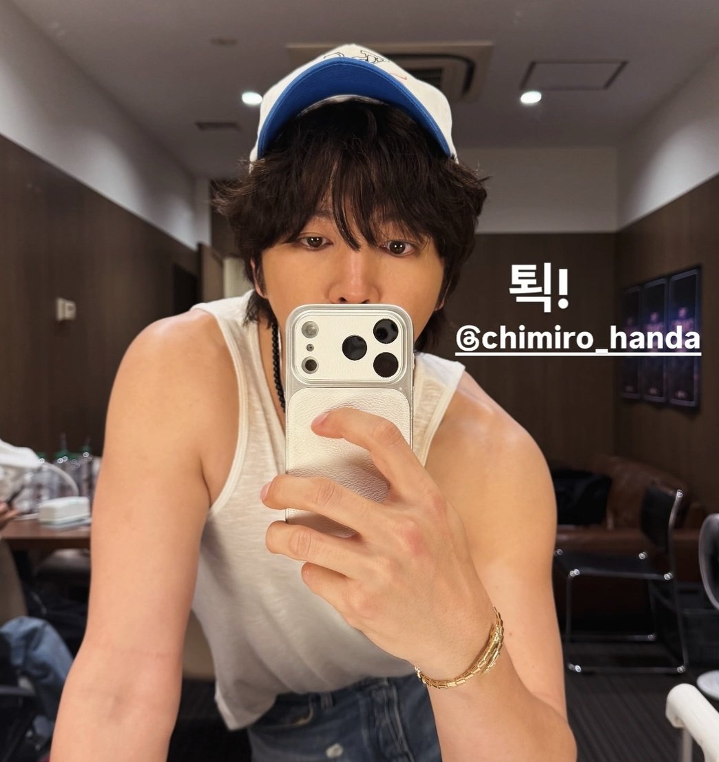 🍏𝕜𝕪𝕠⁻𝟛 👑✦ℂℍ𝕀𝕄𝕀ℝ𝕆✿𝔾𝕆𝔾𝕆🎙쿄-3 tweet media