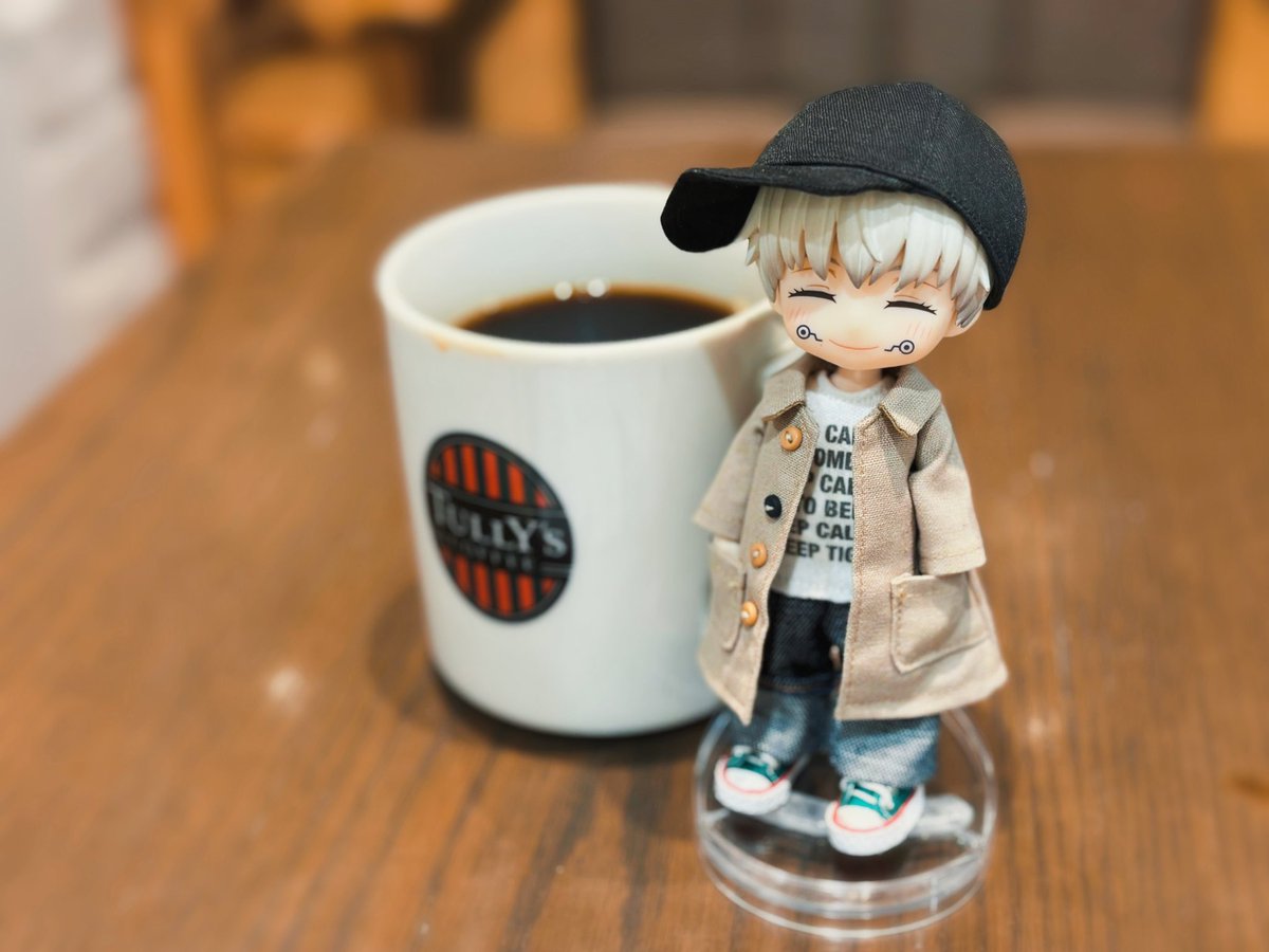 明後日アイドールだというのに何もポストしてなくて申し訳ございません🙇
ステンカラー？？？コート持っていきます…色はタンとカーキ…
明日お品書きを…(遅い)