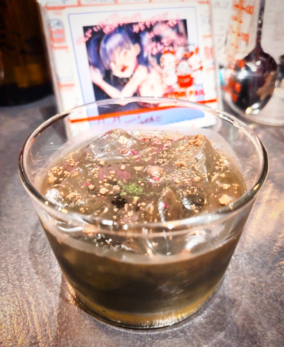 明日4/18土〜/26土開催【リョナ風俗展】
#Blue_Bruise #ryonahuzoku_ten

AwA担当嬢のリセちゃんイメージドリンク【誰かの飲み残し】

あまりにも汚くてかわいい〜♥️♥️
見た目に反してスッキリ飲みやすい味なので、いっぱい飲んで限界民になってくれよな✊
お酒🆖な人はノンアル版でも頼めるぞ✌️♥️ 