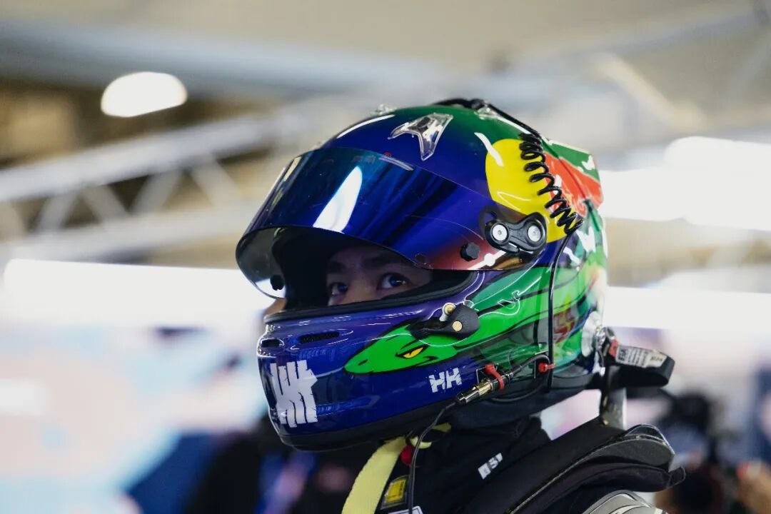 WANG YIBO SOURCES tweet media