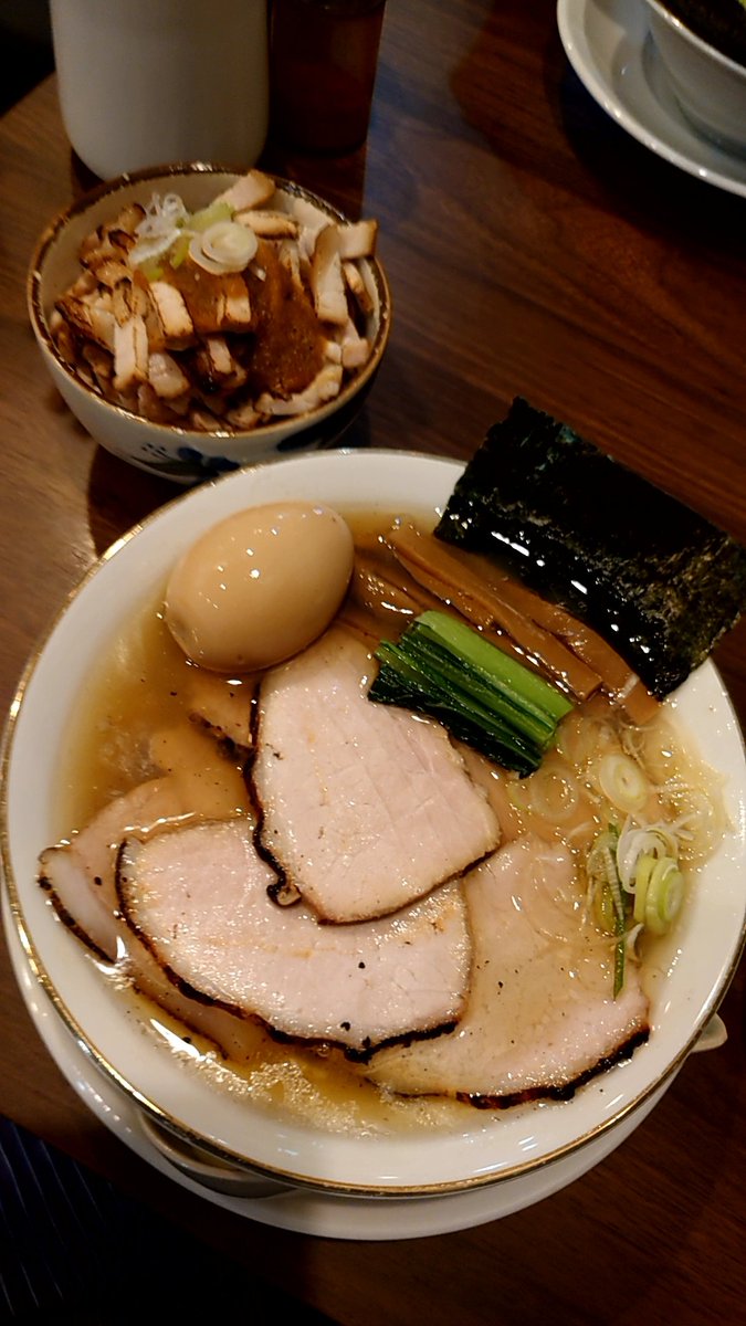 カービー tweet media