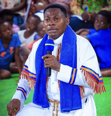 𝐀𝐒𝐊 tweet media